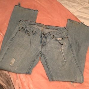 Distressed Hipster American Eagle Jeans